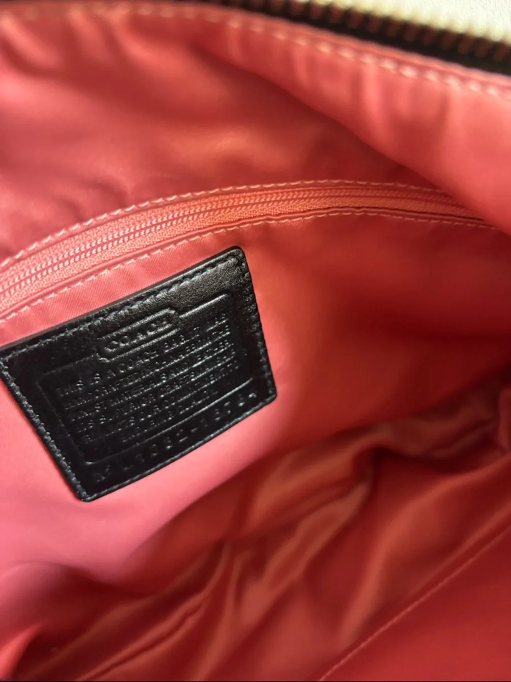 Coach Black & Cream Signature Shoulder Bag - Picture 7 of 16